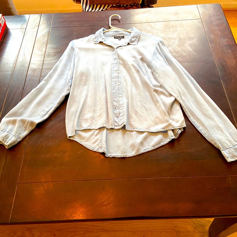Cropped shirt